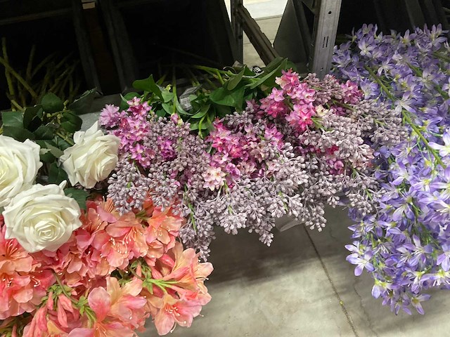 Emerald en silka partij zijde bloemen - afbeelding 7 van  12