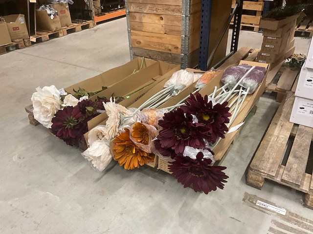 Emerald kunstbloemen - afbeelding 1 van  7