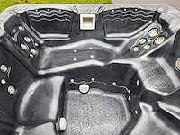 Emerald spa 7 persoons jacuzzi en buitenspa - afbeelding 25 van  28
