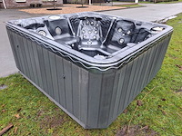 Emerald spa 7 persoons jacuzzi en buitenspa - afbeelding 5 van  28