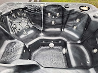 Emerald spa 7 persoons jacuzzi en buitenspa - afbeelding 11 van  28