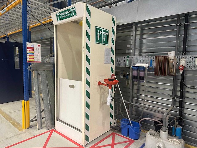 Emergency shower-eyewash - afbeelding 2 van  5