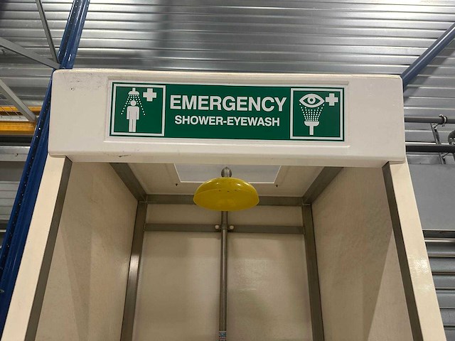 Emergency shower-eyewash - afbeelding 1 van  1