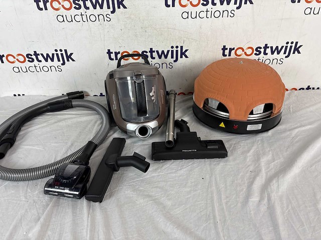 Emerio pizzarette origineel - 6 persoons pizza oven + rowenta compact power xxl ro4b50 - stofzuiger - afbeelding 1 van  2