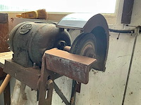 Emf vintagemodel werkbankslijpmachine - afbeelding 3 van  6