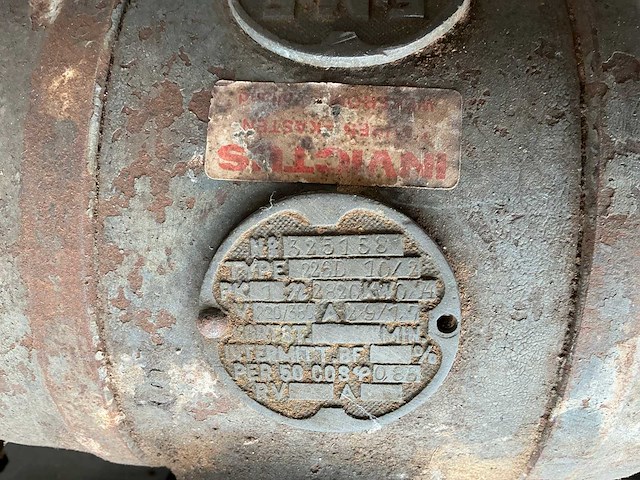 Emf vintagemodel werkbankslijpmachine - afbeelding 6 van  6