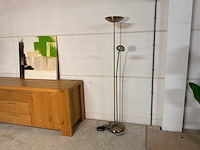 Emi vloerlamp - afbeelding 1 van  7
