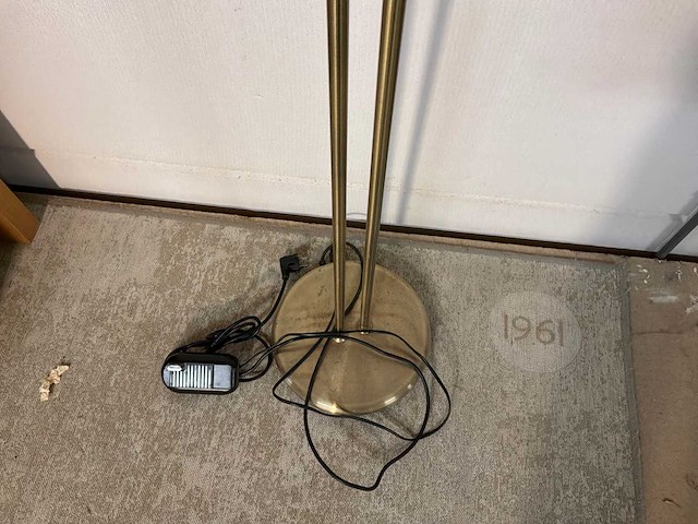 Emi vloerlamp - afbeelding 6 van  7