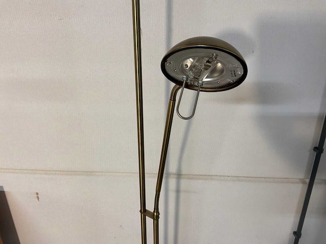 Emi vloerlamp - afbeelding 7 van  7