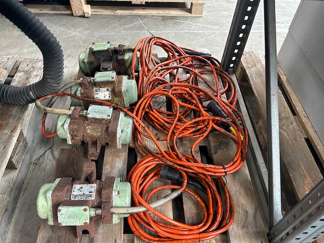 Emil aier maschinen- und apparatebau onbalansmotor (4x) - afbeelding 2 van  6