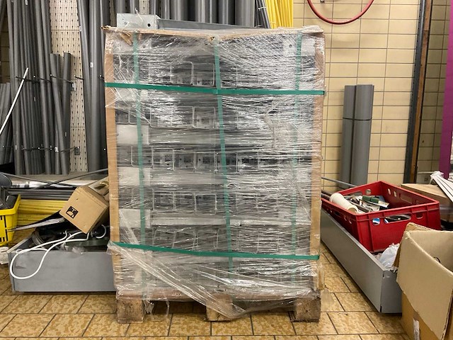 Emil lux - picket palen - afbeelding 10 van  10