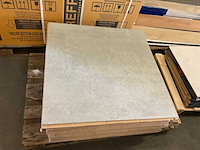 Emilgroup vloertegel 80x80 cm ca 17 m² - afbeelding 2 van  3