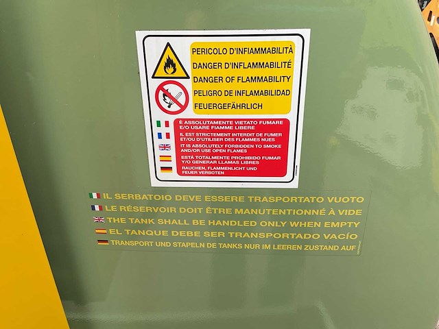 Emiliana serbatoi tf3/50 3000 liter brandstof opslagtank - afbeelding 6 van  24
