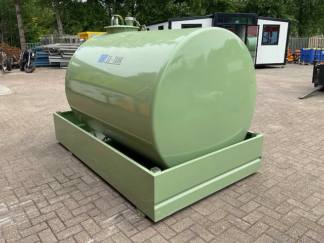 Emiliana serbatoi tf3/50 3000 liter brandstof opslagtank - afbeelding 9 van  24