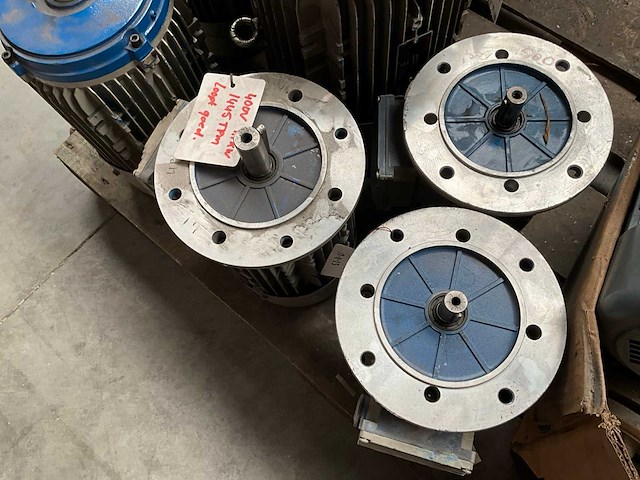 Emk 0,55 tot 7,5kw elektromotor (8x) - afbeelding 1 van  2
