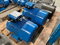 Emk kae2a132s/m elektromotor (2x) - afbeelding 1 van  3