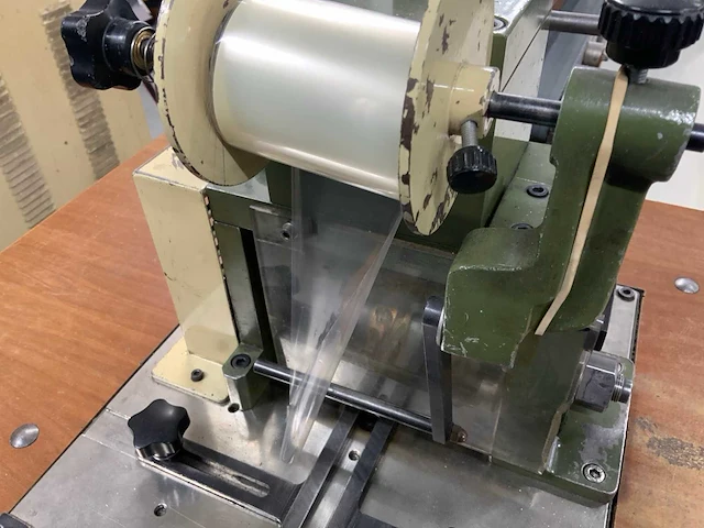 Emmecipi gambolo italy rolprentmachine - afbeelding 10 van  11