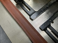 Emmecipi industriële verwarmde riem-/lederafwerkingsmachine - afbeelding 7 van  8