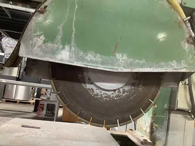 Emmedue s.r.l - steenzaagmachine - afbeelding 6 van  7