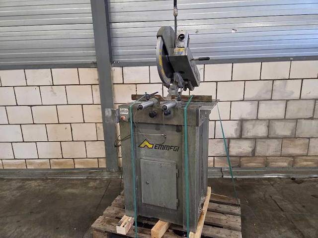 Emmegi - 1995 - 400s - afkortcirkelzaagmachine - afbeelding 1 van  9