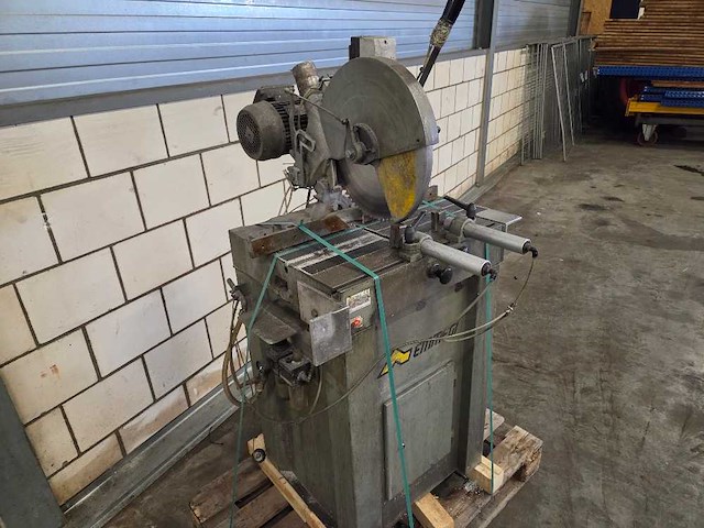 Emmegi - 1995 - 400s - afkortcirkelzaagmachine - afbeelding 9 van  9