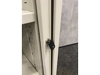 Emmein - hoge stalen roldeurkast met sleutel - afbeelding 3 van  7