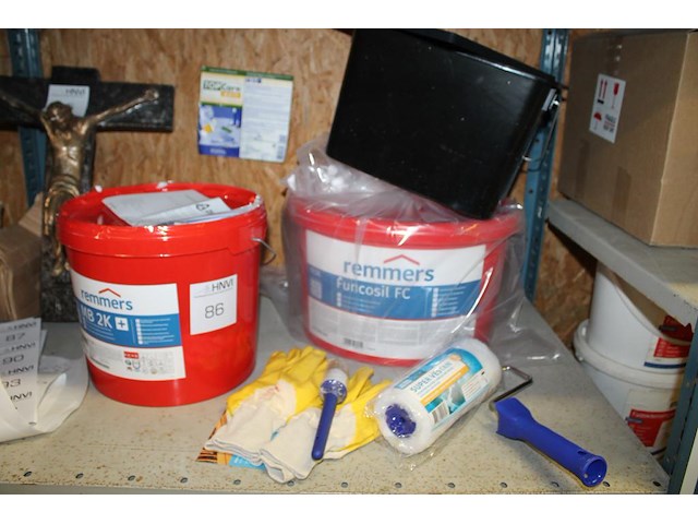 Emmer a 12l impregneermiddel funcosil en emmer a 8 kg mb 2k met verwerkings materialen. - afbeelding 1 van  4
