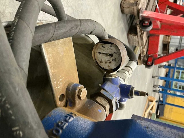 Emmer afperspomp - afbeelding 2 van  2