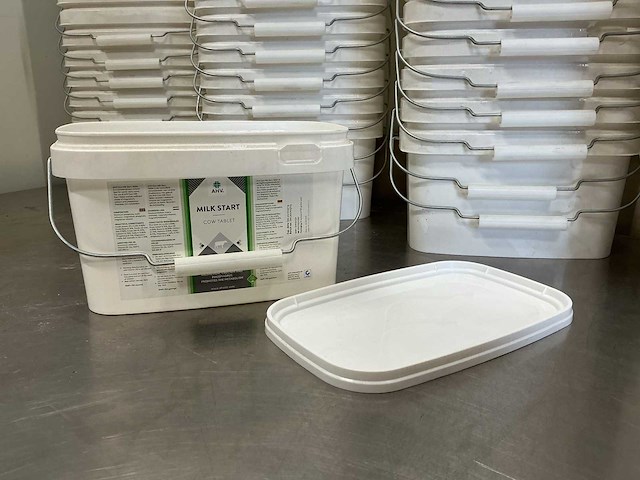 Emmer met deksel - 2,5 ltr | circa 100 stuks - afbeelding 3 van  4