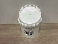 Emmer met deksel 10 ltr (75x) - afbeelding 2 van  5