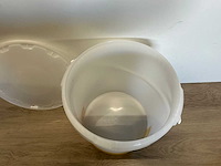 Emmer met deksel 25 ltr (360x) - afbeelding 2 van  3