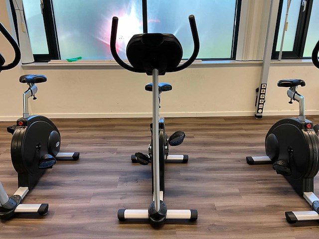 Emotion fitness motion 500 med fietsergometer - afbeelding 2 van  9