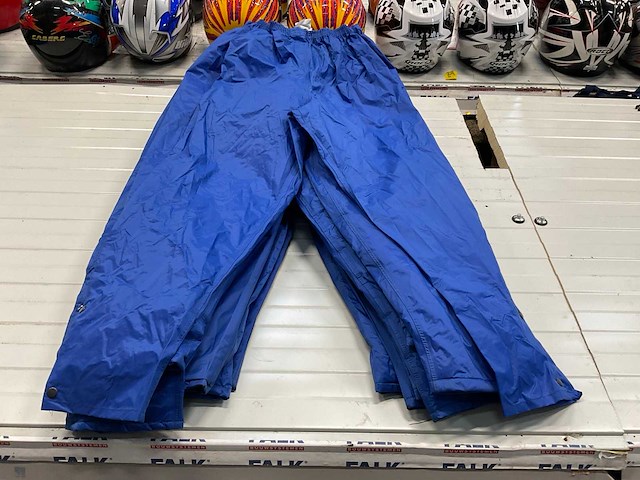 Emotodress regenkleding (11x) - afbeelding 1 van  4