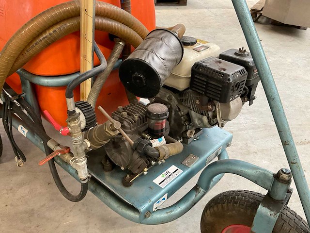 Empas pa330 spuitwagen - afbeelding 3 van  7