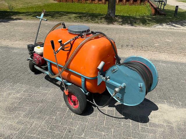 Empas pa330 watertank met drukspuit - afbeelding 1 van  8