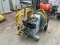 Empas spuitwagen