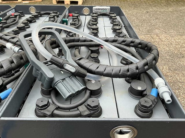 Emrol edrive - 24v 5 pzs 625ah - battery chargers - 2019 - afbeelding 2 van  3