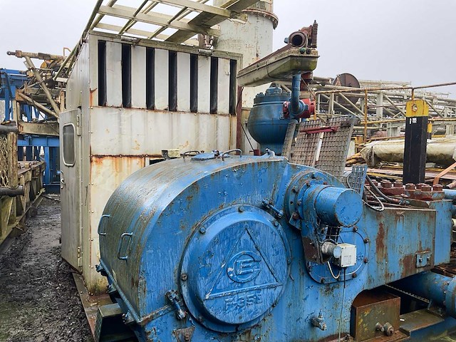 Ems f-350 modderpomp (cat 3408) - afbeelding 10 van  15