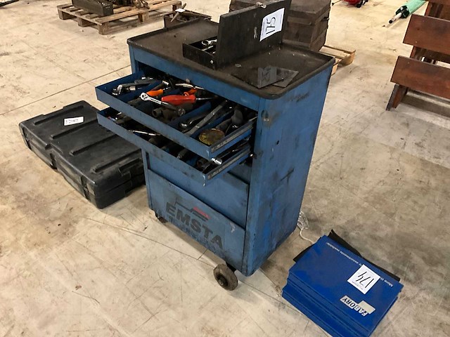 Emsta gereedschapskar inclusief inhoud - afbeelding 6 van  7