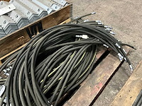 En 853 26n - sae 100 r2 at 3/8” hydrauliek slangen - afbeelding 5 van  6