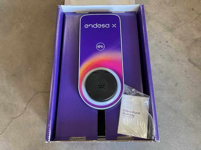 Endesa x juicebox 3.01 pro cellular eu type2 7kw laadpaal - afbeelding 1 van  6