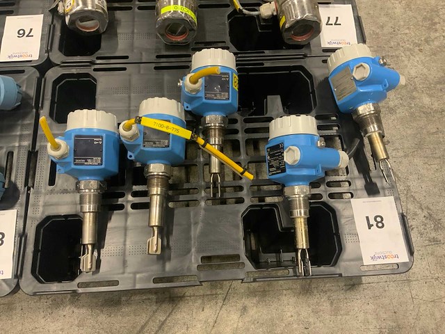 Endress + hauser niveau sensor (5x) - afbeelding 1 van  1