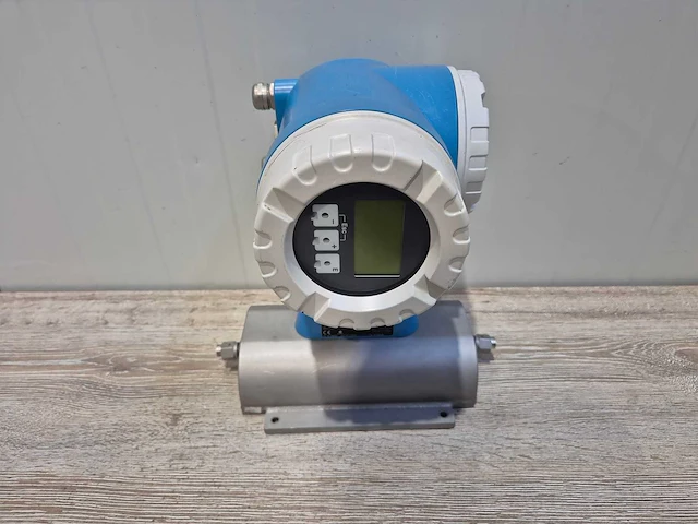 Endress+hauser - promass 83 en promass a coriolis massameter - afbeelding 1 van  6