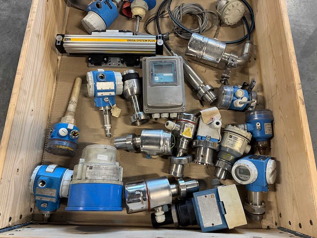 Endress+hauser - various process equipment and machines - afbeelding 2 van  9