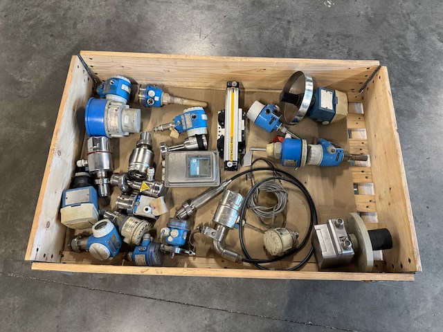 Endress+hauser - various process equipment and machines - afbeelding 4 van  9
