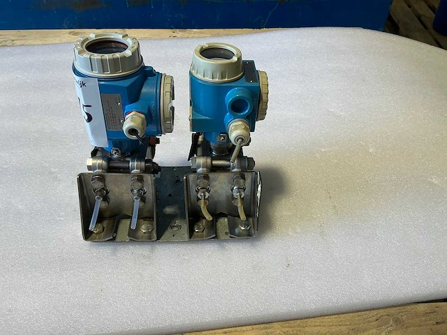 Endress&hauser deltabar drukverschil transmitter (2x) - afbeelding 1 van  8