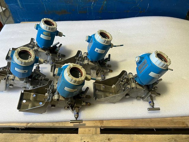 Endress&hauser deltabar s drukverschil transmitter (5x) - afbeelding 1 van  14