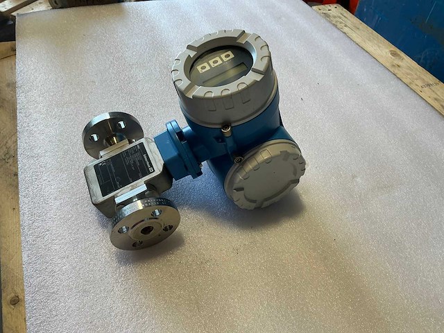 Endress&hauser promag 50/promag h electro magnetische flowmeter dn2-8/pn40 - afbeelding 2 van  5
