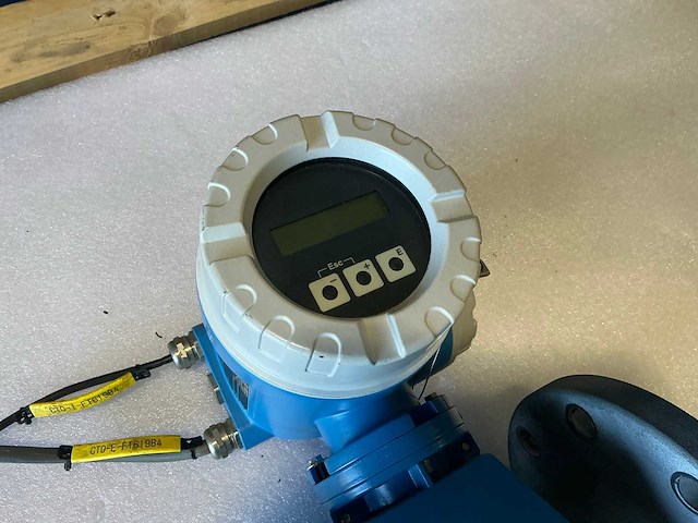 Endress&hauser promag 50/promag p electro magnetische flowmeter dn100 - afbeelding 5 van  8