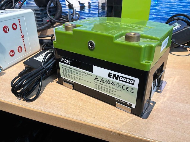 Enduro li1210 10ah caravan accu - afbeelding 1 van  3